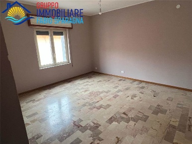 Foto Appartamento in Via  G D'Annunzio, Cellole Centro di 177 m² in vendita