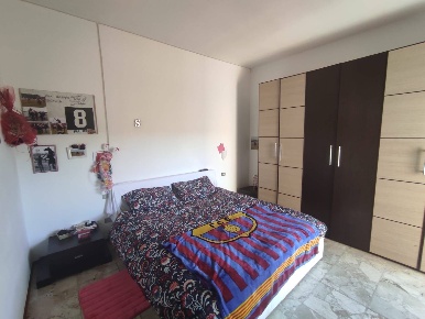 Foto Appartamento a Monteroni d'Arbia Centro di 360 m² con 15 locali