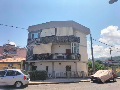 Foto Appartamento in Via Calamaro 60, Villafranca Tirrena Centro di 90 m²