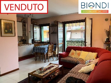Foto Appartamento in Via Castegnate, Terno d'Isola Centro di 80 m²
