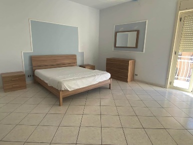 Foto Appartamento a Naro di 100 m² con 5 locali in affitto