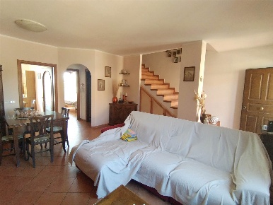 Foto Villa a schiera a Città della Pieve Centro di 150 m² con 7 locali