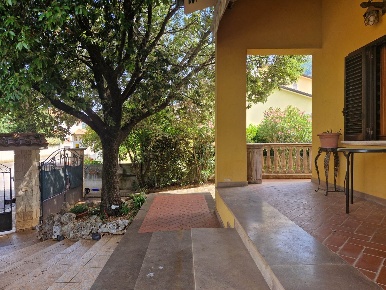 Foto Villa bifamiliare in Via Puglia 4, Spello Capitan Loreto di 300 m²