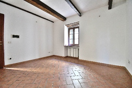 Foto Appartamento in Via Garibaldi, Castelnuovo Berardenga Centro di 81 m²