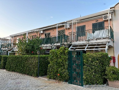 Foto Villa a schiera in viale himera 18 18, Campofelice di Roccella