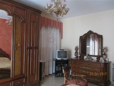 Foto Appartamento in via bellini, Naro di 120 m² con 6 locali in vendita