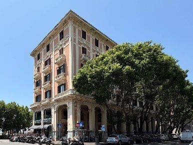 Foto Appartamento in Via Roma  61, Salerno Centro Storico - Teatro Verdi