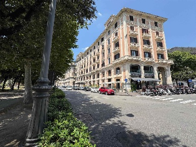 Foto Appartamento in Via Roma  61, Salerno Centro Storico - Teatro Verdi