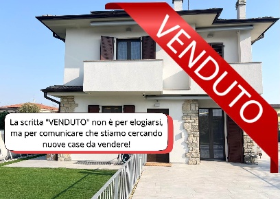 Foto Villa unifamiliare a Zanica Centro di 122 m² con 4 locali in vendita