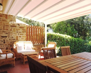 Foto Villa a schiera a Castiglione della Pescaia Punta Ala di 100 m²