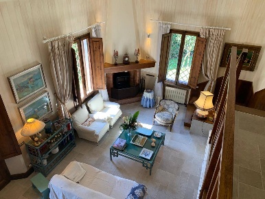 Foto Villa unifamiliare a Forte dei Marmi Vittoria Apuana di 200 m²
