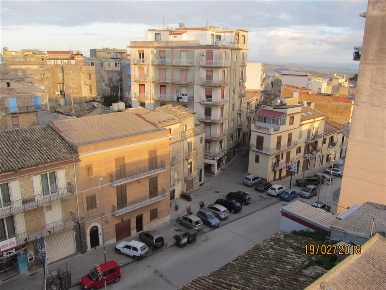 Foto Appartamento a Naro di 100 m² con 5 locali in vendita