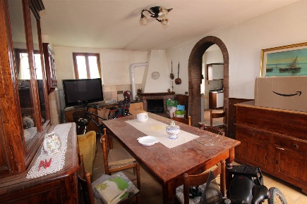Foto Appartamento a Monteroni d'Arbia di 160 m² con 12 locali in vendita