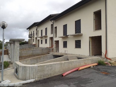 Foto Villa bifamiliare in Via San Vito, Tito Centro di 210 m² con 10 locali