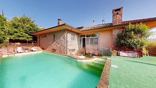 Foto Villa unifamiliare in via Marsala snc, Marsciano Centro di 557 m²