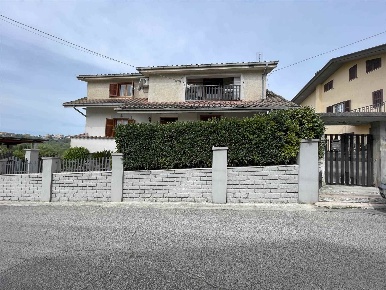 Foto Appartamento in Via Brecciaro  86, Boville Ernica Brecciaro di 111 m²