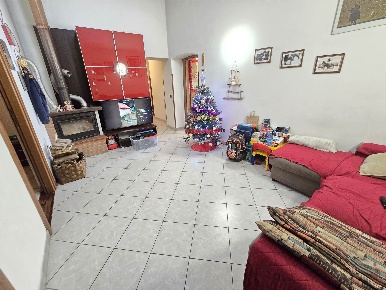 Foto Appartamento a Vezzano Ligure Piano Di Valeriano Bottagn di 75 m²