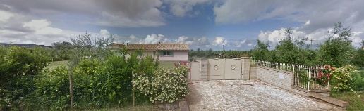 Foto Villa unifamiliare a Castagneto Carducci di 155 m² con 7 locali