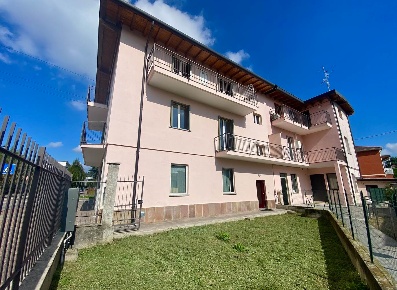 Foto Appartamento in VIA ROMA 193, Calusco d'Adda di 96 m² con 3 locali