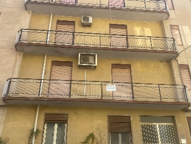 Foto Appartamento a Naro di 120 m² con 6 locali in vendita