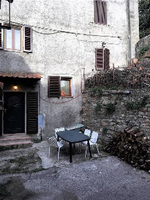 Foto Appartamento a Roccastrada di 195 m² con 8 locali in vendita