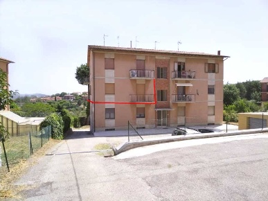 Foto Appartamento a Città della Pieve Centro di 90 m² con 6 locali