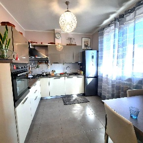 Foto Appartamento a Bolano Ceparana Carpena di 80 m² con 4 locali