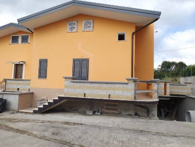 Foto Villa bifamiliare in Contrada Fontana Camillo snc, Tito di 215 m²