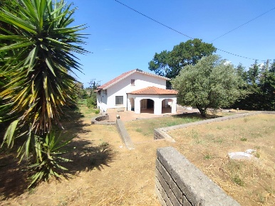 Foto Villa unifamiliare in Traversa Seude, Roccadaspide di 155 m²