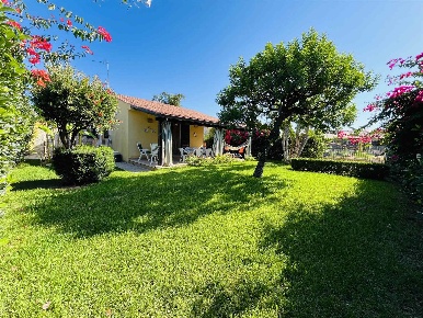 Foto Villa unifamiliare in via camillo camilliani, Campofelice di Roccella