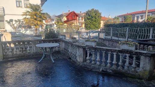 Foto Appartamento a Brembate Centro di 102 m² con 4 locali in vendita