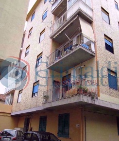 Foto Appartamento in Vico biferno 1, Messina Villaggio Santo di 90 m²