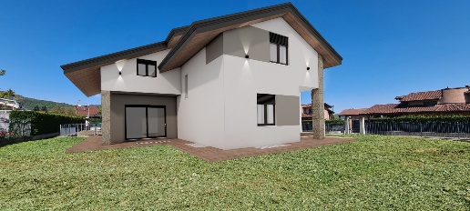 Foto Villa singola in Pugnani, Cumiana Centro di 250 m² con 7 locali