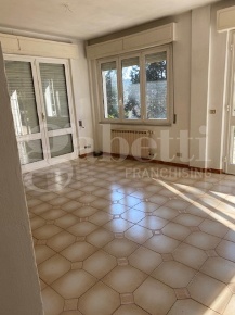 Foto Appartamento in Via AURELIA 5, Vezzano Ligure di 156 m² con 5 locali