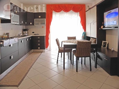 Foto Appartamento a Trecastelli Passo Ripe di 71 m² con 3 locali in vendita