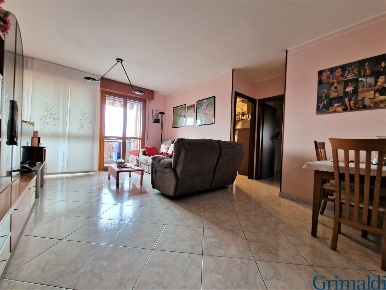Foto Appartamento in Via Ghidoli 0, Vittuone di 110 m² con 3 locali