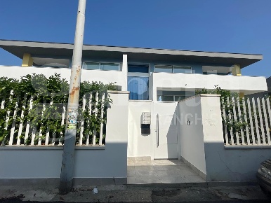 Foto Appartamento in Giovanni Pascoli, Vitulazio di 100 m² con 4 locali