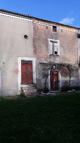 Foto Villa bifamiliare in Via macerine 2, Cervaro di 50 m² con 1 locali