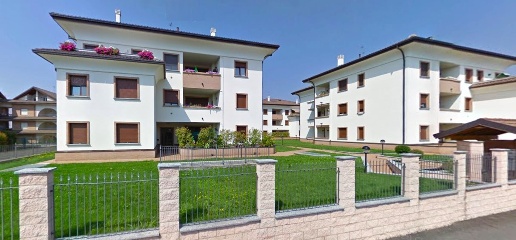 Foto Appartamento in Via Ugo Foscolo 61, Gorla Minore in vendita