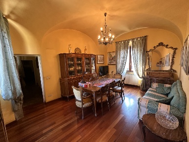 Foto Appartamento in Via XIII Settembre 4, Nepi Centro di 90 m² in vendita