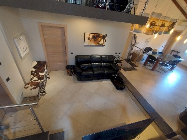 Foto Appartamento in Strada Fossa Monda Sud, Modena di 180 m² con 5 locali