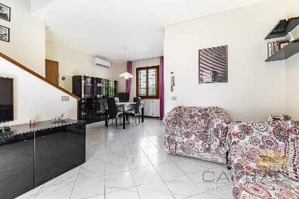 Foto Villa a schiera a Vicopisano di 115 m² con 5 locali in vendita