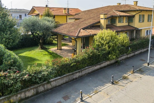 casa indipendente in vendita a Chiari