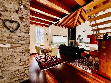 Foto Villa unifamiliare in sante patussi 23 tricesimo, Tricesimo di 450 m²