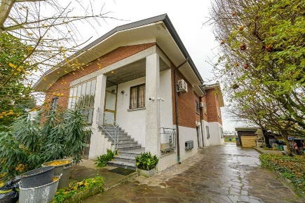 Foto Appartamento in Via Vivaldi, Campogalliano di 274 m² con 5 locali