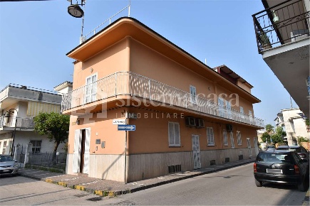 Foto Appartamento a Mariglianella di 122 m² con 3 locali in vendita