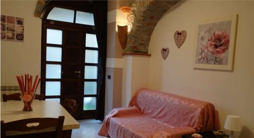 Foto Appartamento in castagno, Luni di 58 m² con 4 locali in vendita