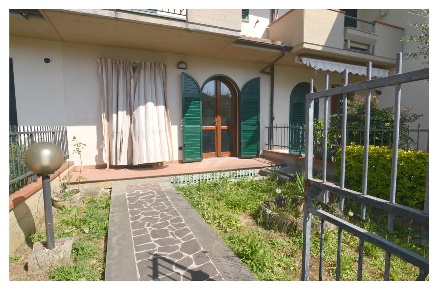Foto Villa a schiera a Monsummano Terme di 150 m² con 4 locali in vendita