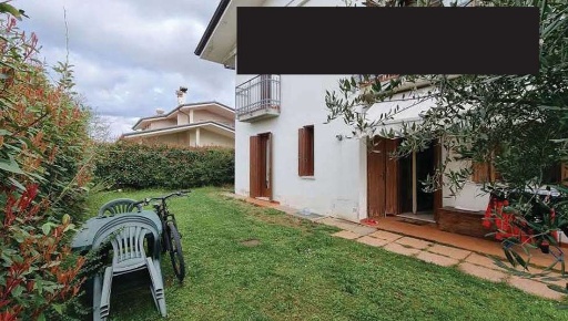 Foto Appartamento in Via Giovanni Comisso, Pederobba di 77 m² con 4 locali