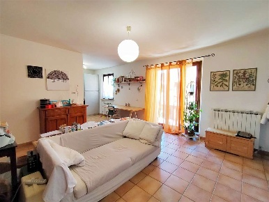 Foto Appartamento a Monte Urano di 88 m² con 3 locali in vendita